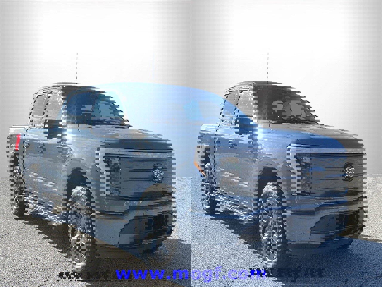 Certified 2023 Ford F150 Lightning Lariat image 4