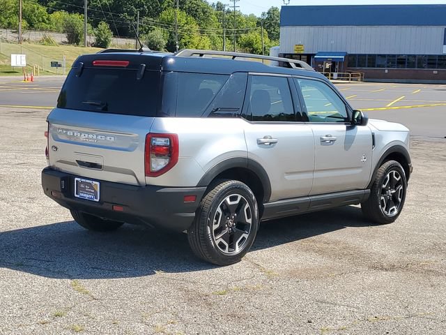 Certified 2023 Ford Bronco Sport Outer Banks AWD/4WD image 4