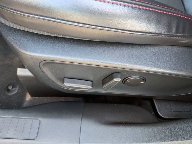 Certified 2024 Ford Escape ST-Line w/ Tech Pack #1 FWD image 19