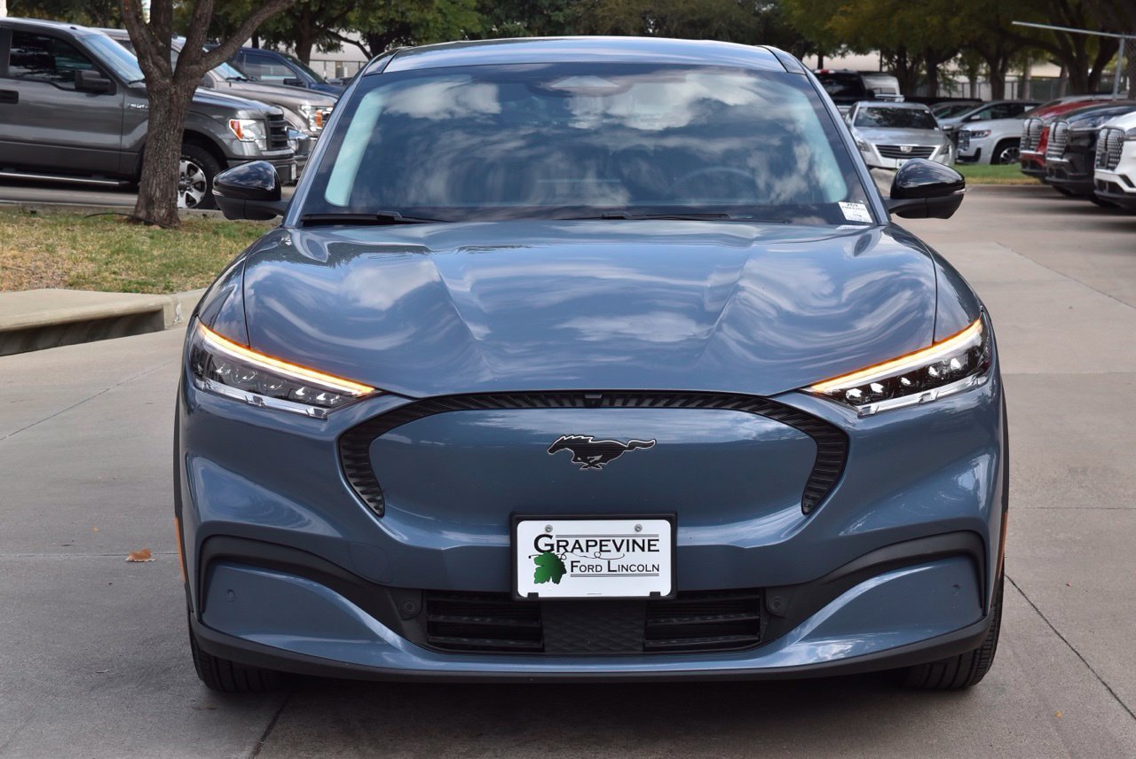 Certified 2023 Ford Mustang Mach-E Select RWD image 3