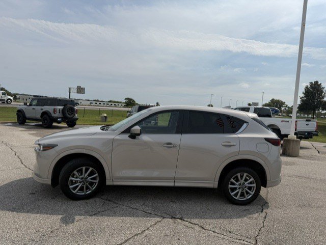 Used 2025 MAZDA CX-5 AWD 2.5 S w/ Select Package image 6