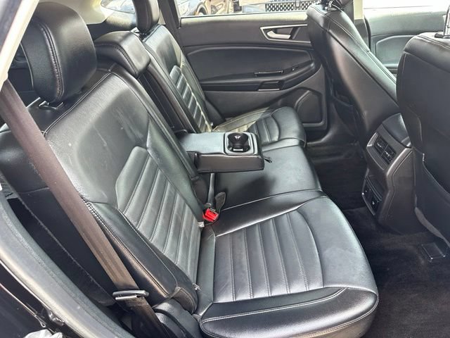 Certified 2018 Ford Edge SEL w/ Equipment Group 201A AWD/4WD image 10
