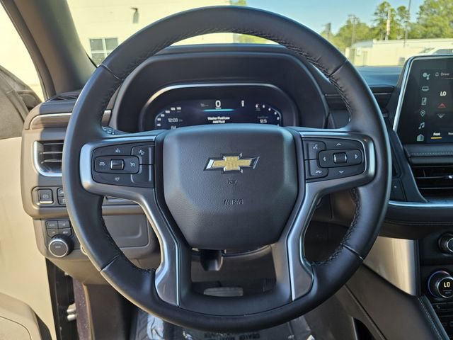 Used 2024 Chevrolet Suburban LT image 24