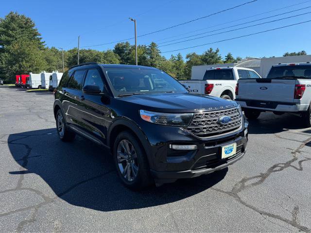 Certified 2023 Ford Explorer XLT w/ Equipment Group 202A AWD/4WD image 8