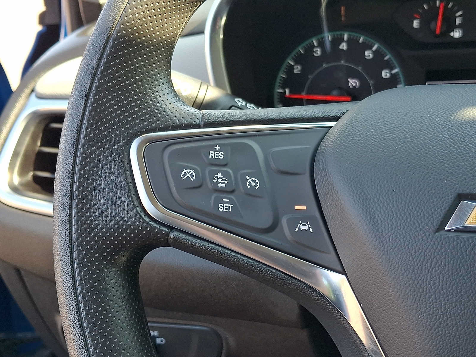 Used 2024 Chevrolet Equinox LS FWD image 20