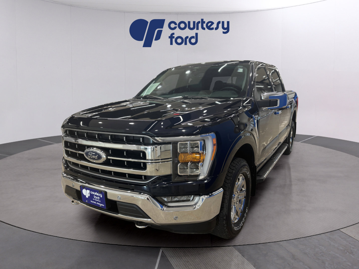 Certified 2021 Ford F150 Lariat AWD/4WD image 3