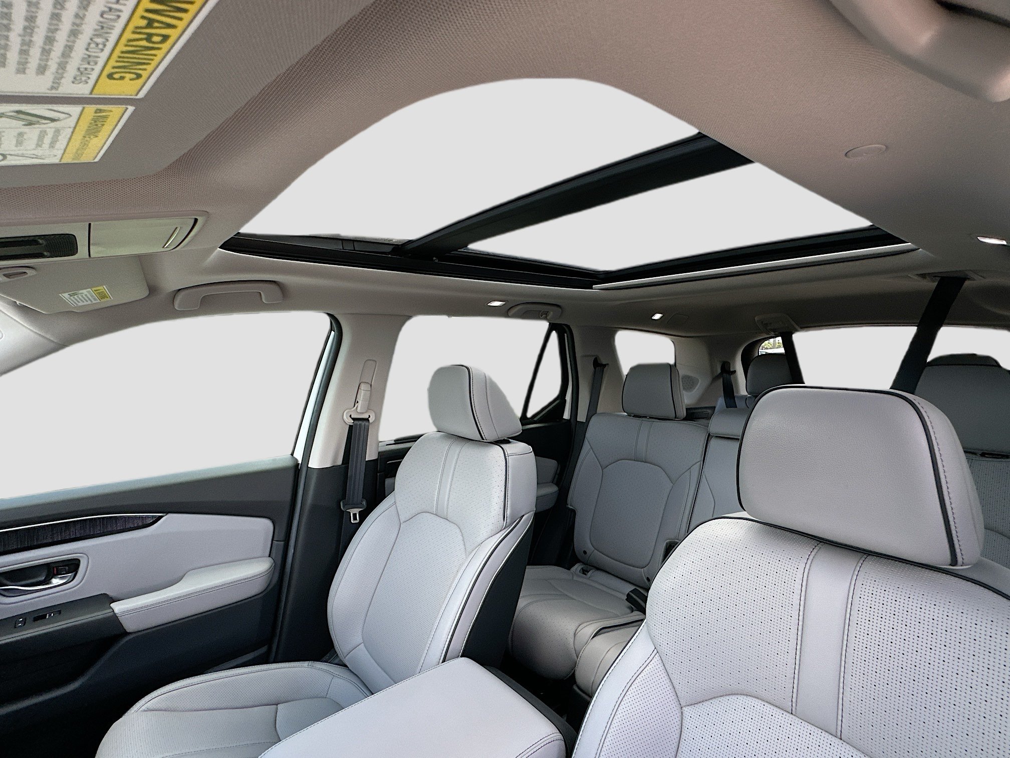 Used 2025 Honda Pilot Elite image 23