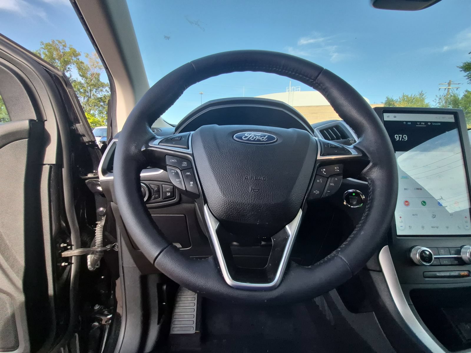 Certified 2023 Ford Edge SEL w/ Convenience Package AWD/4WD image 25