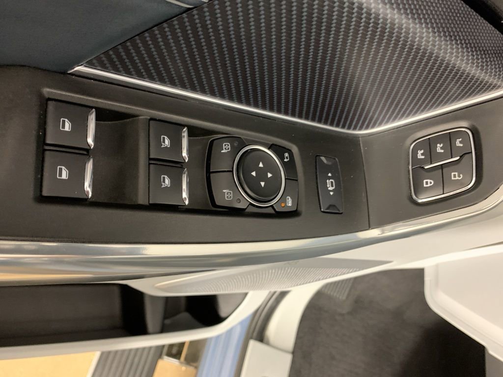 Certified 2023 Ford F250 Limited AWD/4WD image 17