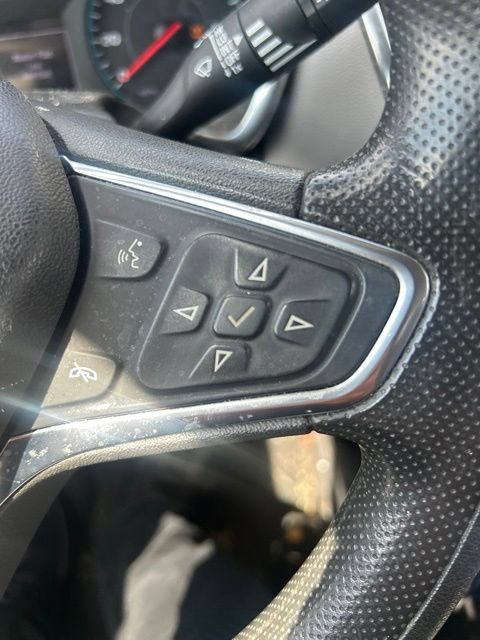 Used 2019 Chevrolet Equinox LS FWD image 36