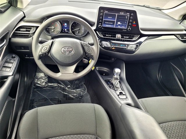 Used 2021 Toyota C-HR LE image 9