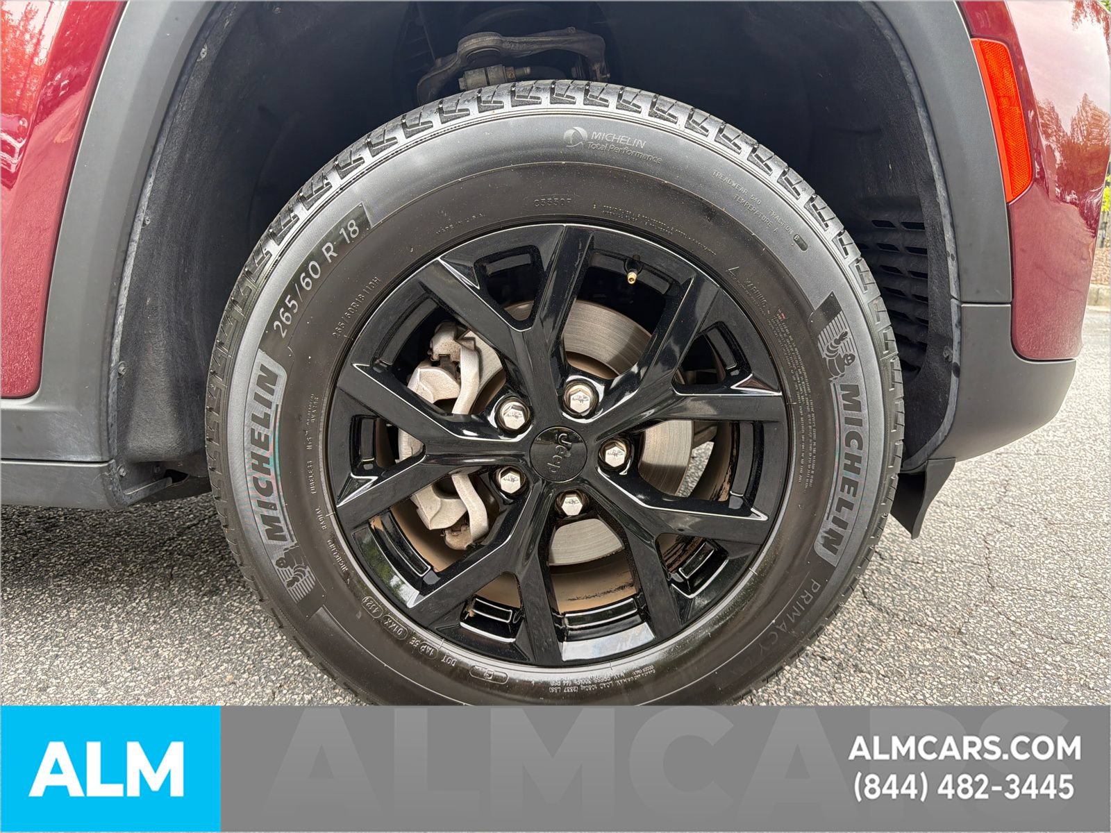 Used 2025 Jeep Grand Cherokee Altitude AWD/4WD image 14