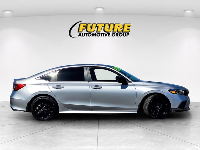 Used 2022 Honda Civic Sport image 3