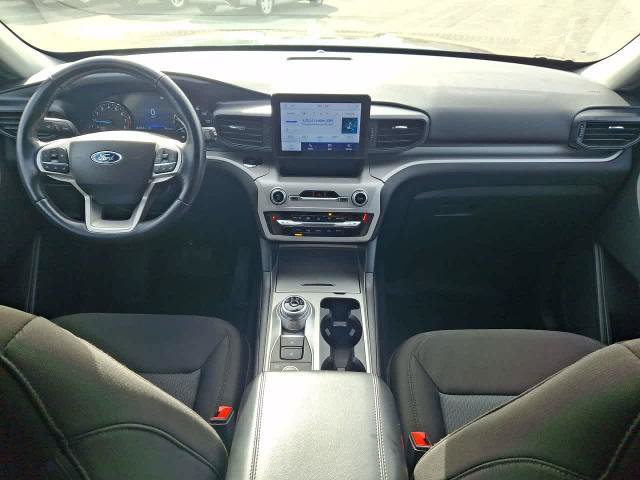 Certified 2023 Ford Explorer XLT AWD/4WD image 10