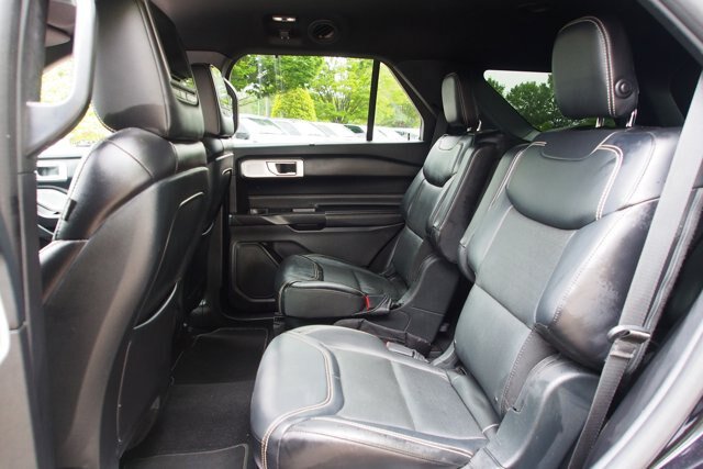 Certified 2020 Ford Explorer ST w/ Premium Technology Package AWD/4WD image 24