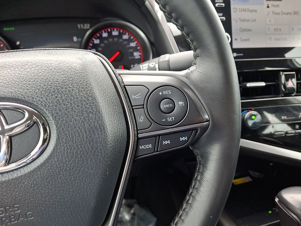 Used 2022 Toyota Camry XSE FWD image 20