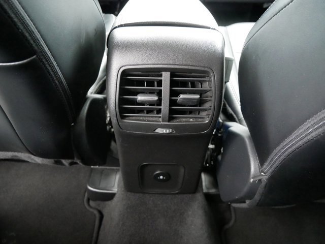 Certified 2024 Ford Escape Platinum AWD/4WD image 12