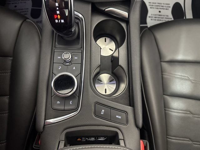 Used 2022 Cadillac XT5 Sportv w/ Platinum Package AWD/4WD image 17