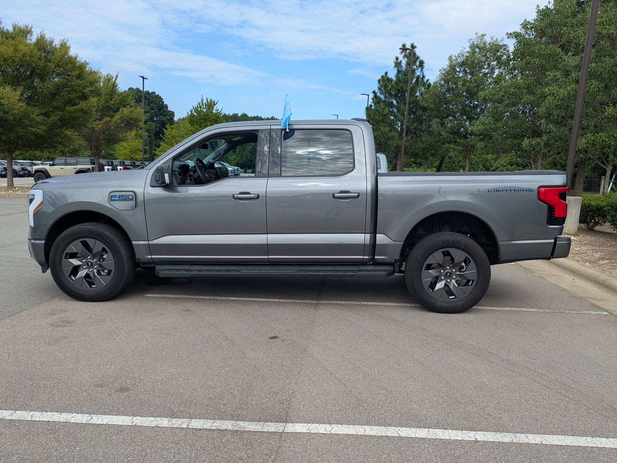 Certified 2024 Ford F150 Lightning Flash AWD/4WD image 7