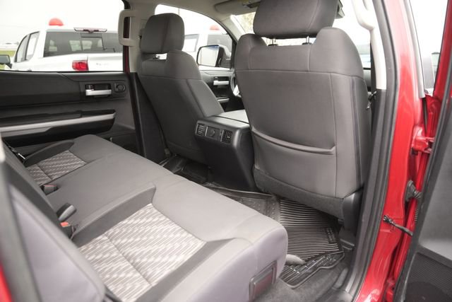 Used 2018 Toyota Tundra SR5 w/ SR5 Upgrade Package image 14