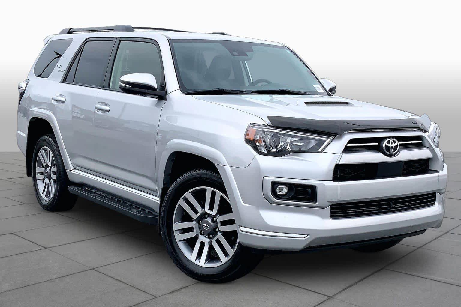 Used 2022 Toyota 4Runner TRD Sport w/ Technology Package AWD/4WD image 3