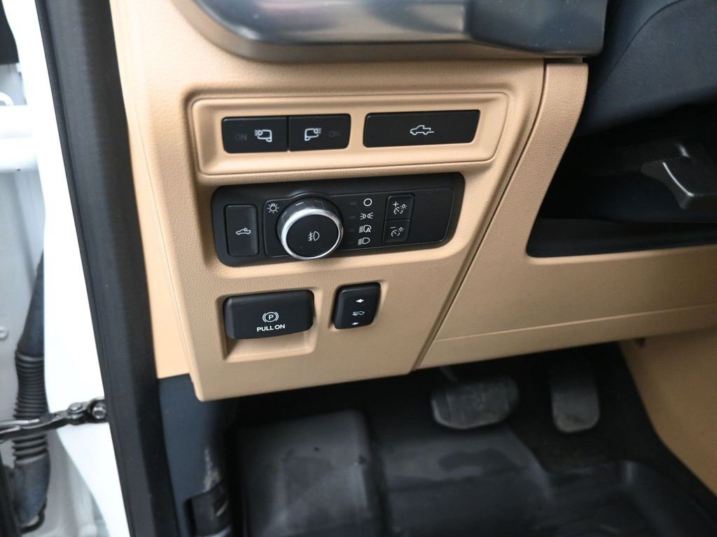 Certified 2022 Ford F150 Lariat w/ Max Trailer Tow Package image 19