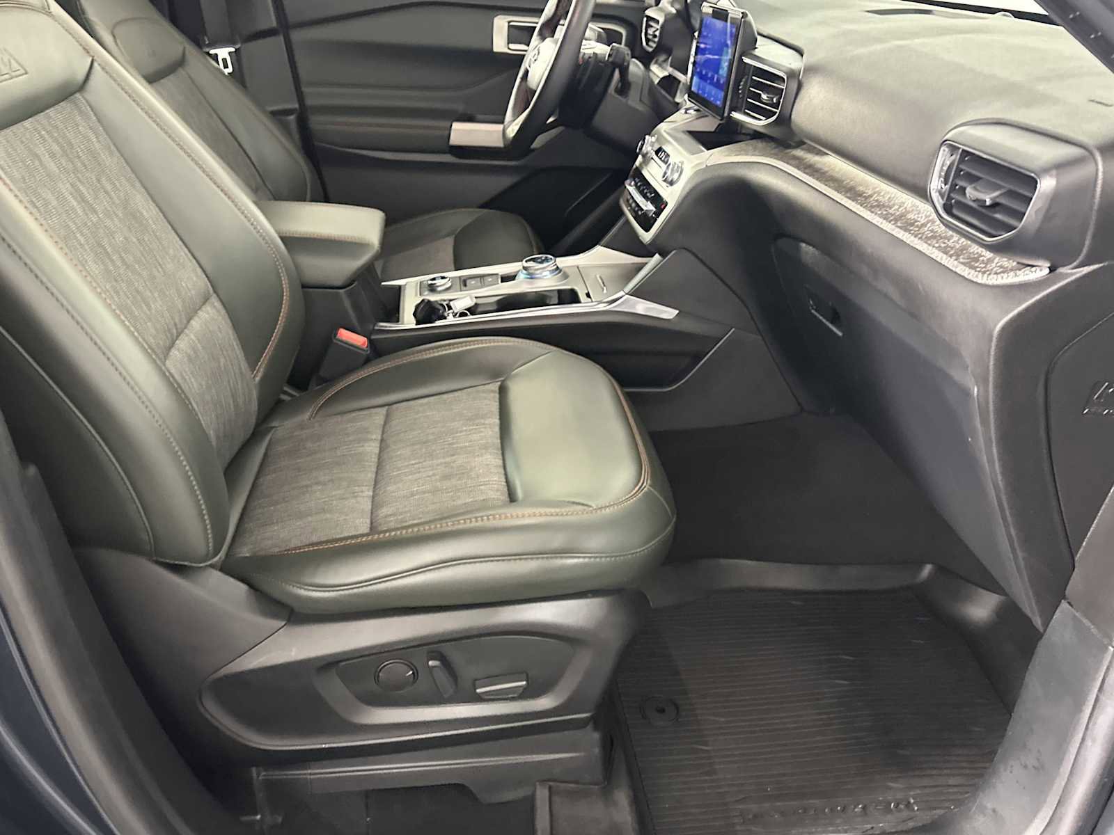 Certified 2022 Ford Explorer Timberline image 15