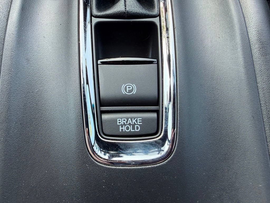 Used 2021 Honda HR-V Sport image 23
