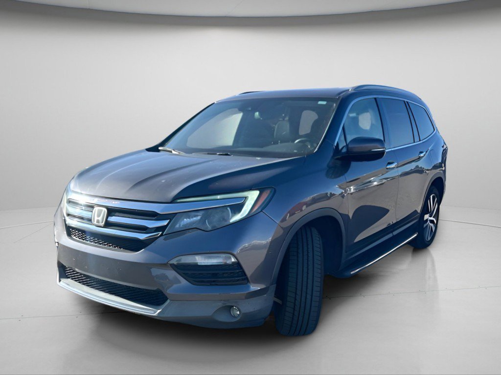 Used 2017 Honda Pilot Touring image 13