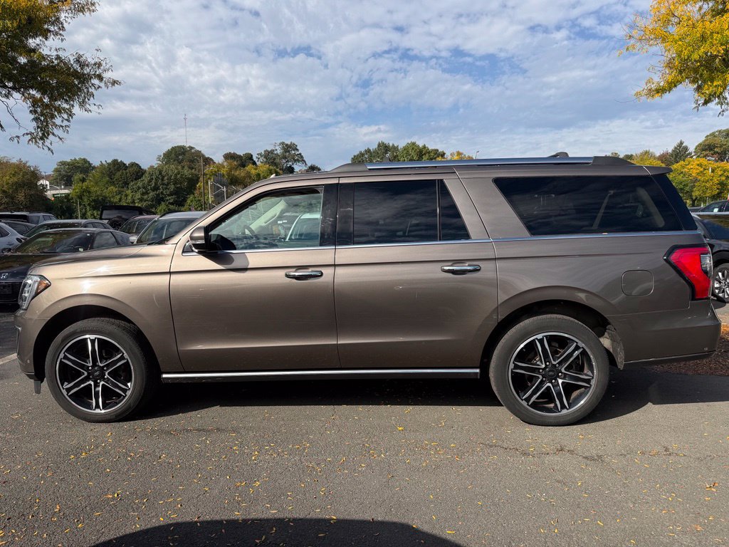 Certified 2019 Ford Expedition Max Limited w/ Special Edition Package AWD/4WD image 10