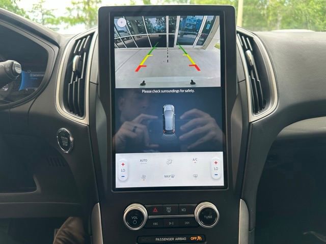 Certified 2023 Ford Edge SE w/ Black Appearance Package AWD/4WD image 17
