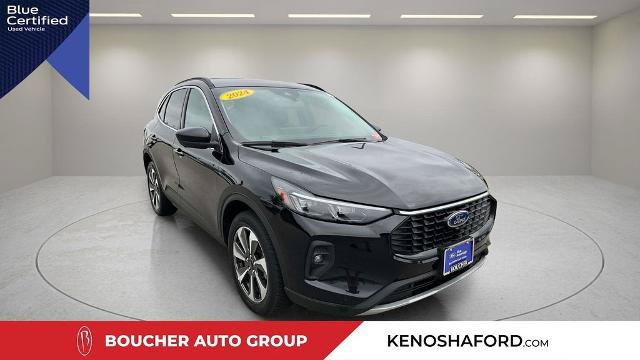 Certified 2024 Ford Escape Platinum AWD/4WD image 3