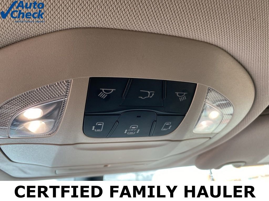 Used 2024 Chrysler Pacifica Touring-L FWD image 46