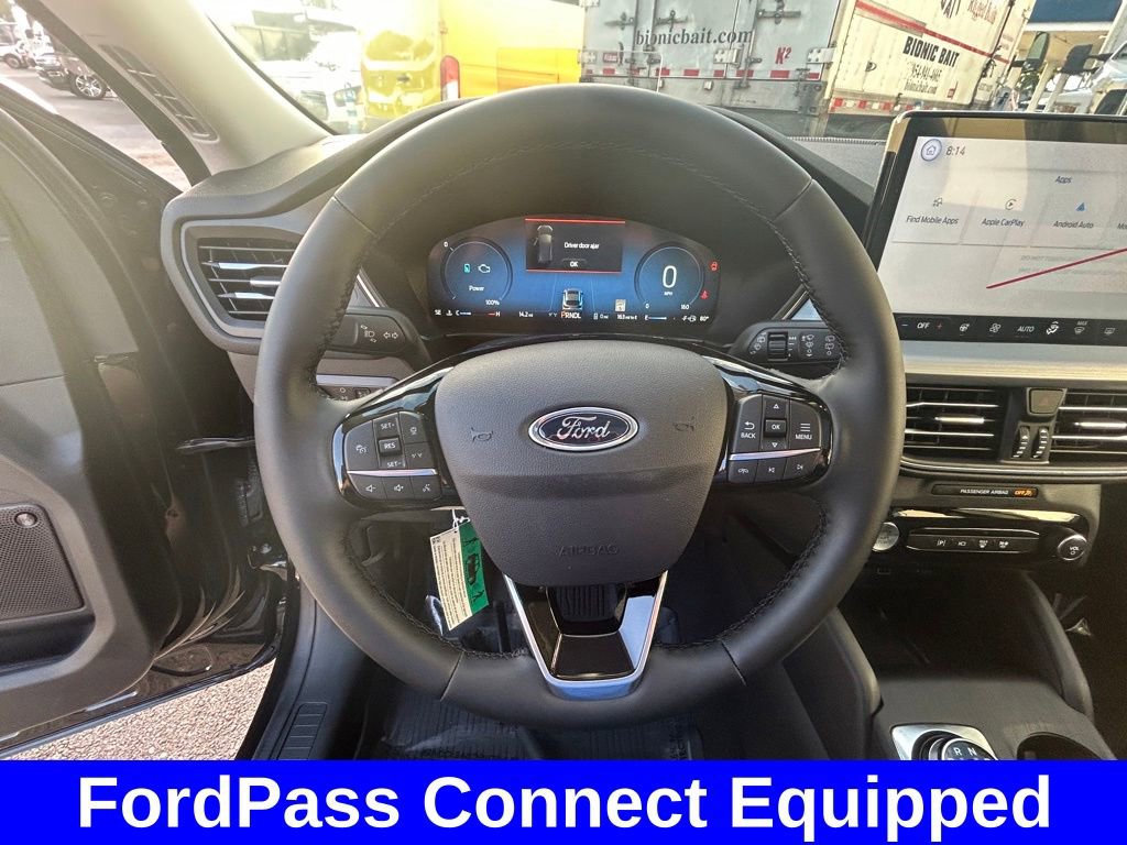 Certified 2024 Ford Escape SE w/ PHEV Premium Package FWD image 18