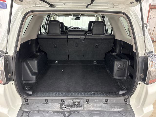 Used 2023 Toyota 4Runner SR5 Premium image 6