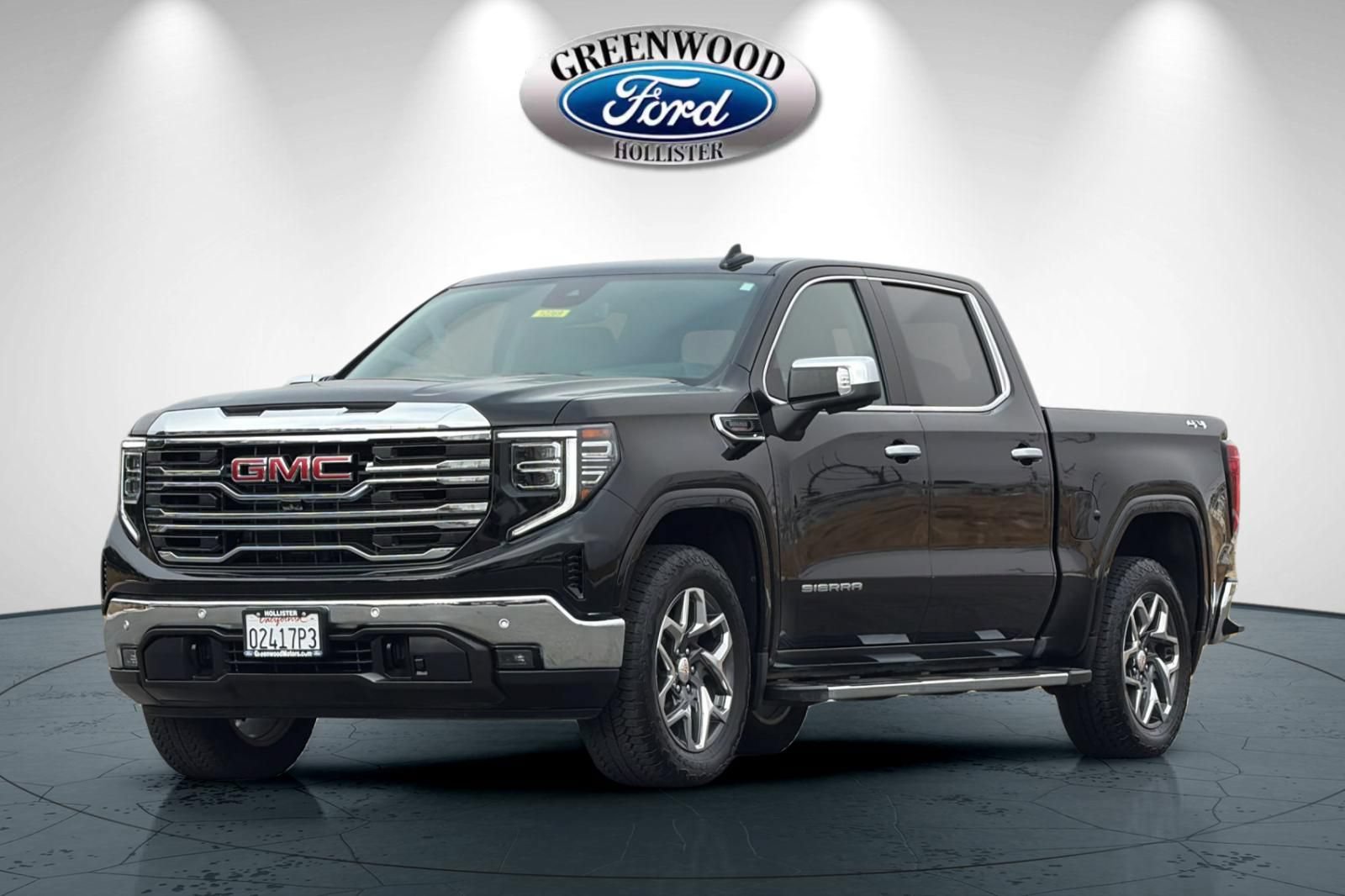 Used 2022 GMC Sierra 1500 SLT w/ SLT Premium Plus Package AWD/4WD image 8