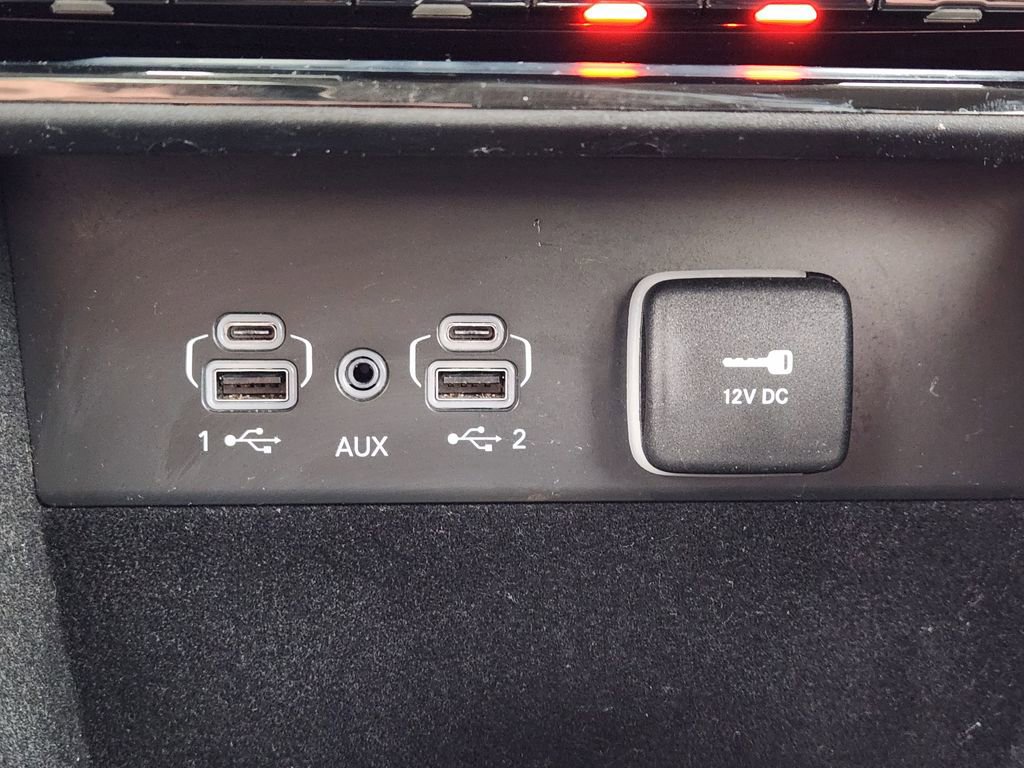 Used 2021 Jeep Grand Cherokee L Limited RWD image 21