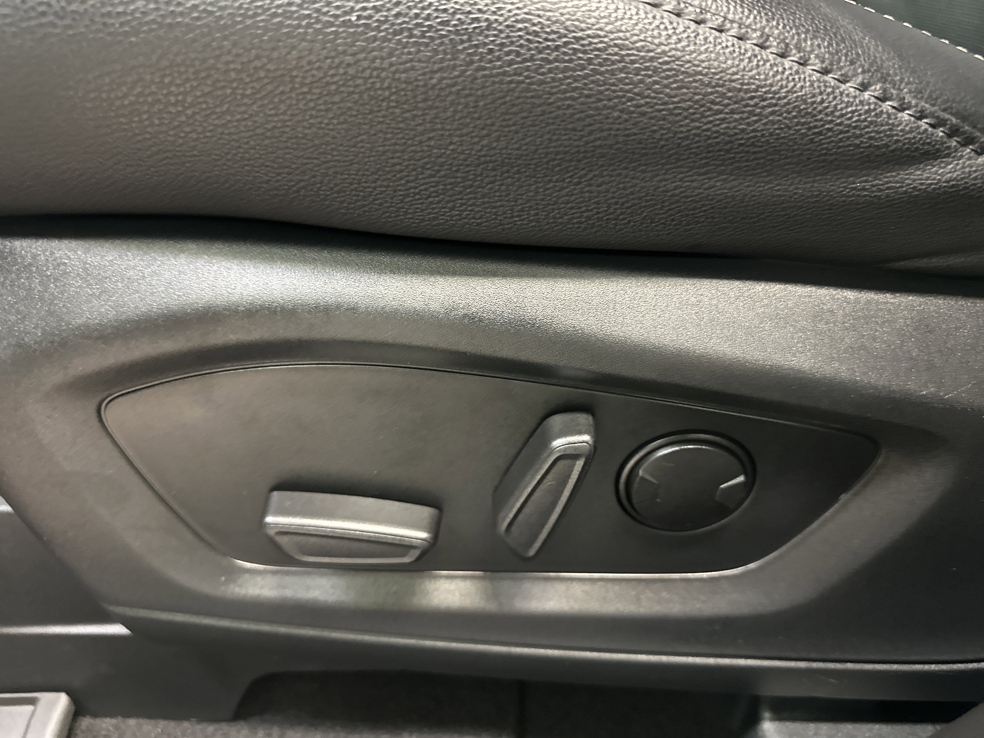 Certified 2023 Ford Explorer ST w/ Equipment Group 401A image 24