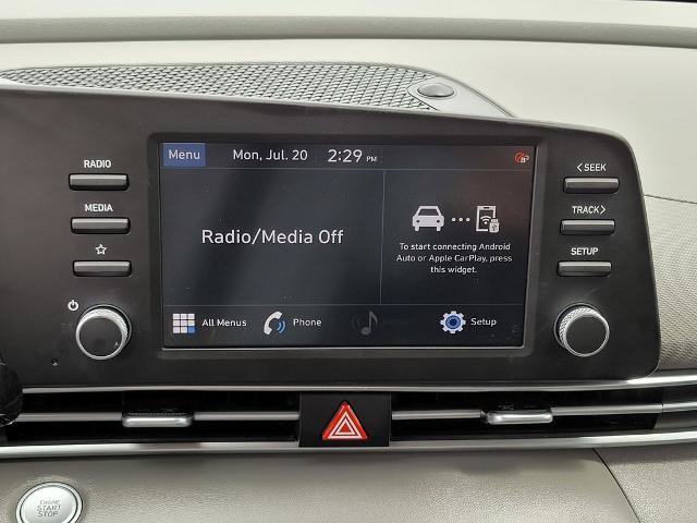 Used 2023 Hyundai Elantra SEL FWD image 18