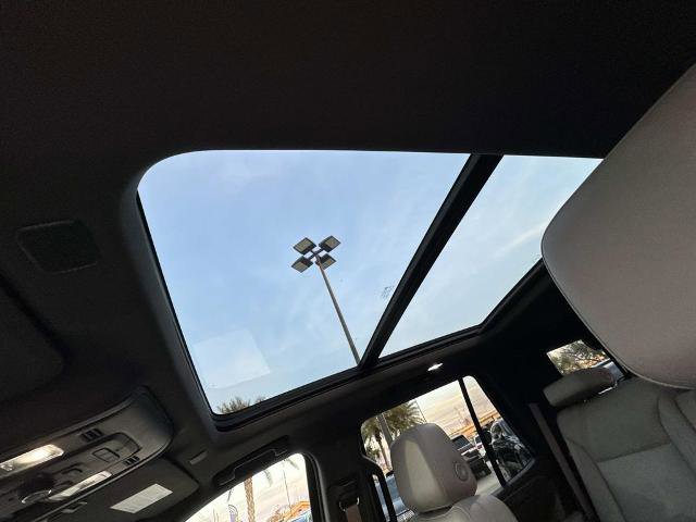 Used 2022 Chevrolet Tahoe Z71 w/ Luxury Package image 31