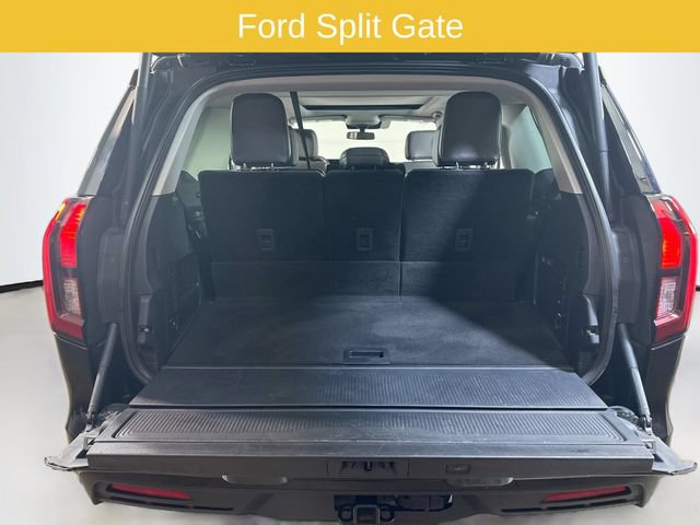 Certified 2025 Ford Expedition Active AWD/4WD image 11