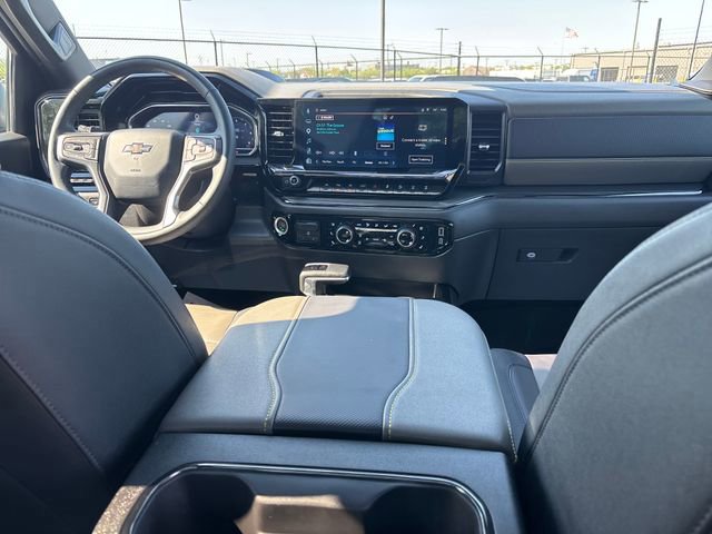 Used 2023 Chevrolet Silverado 1500 ZR2 w/ Technology Package image 10