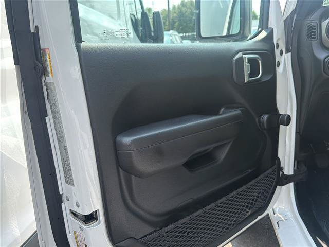 Used 2022 Jeep Wrangler Sport AWD/4WD image 20