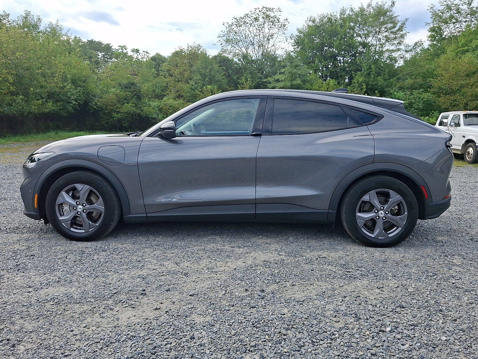 Certified 2023 Ford Mustang Mach-E Select AWD/4WD image 4