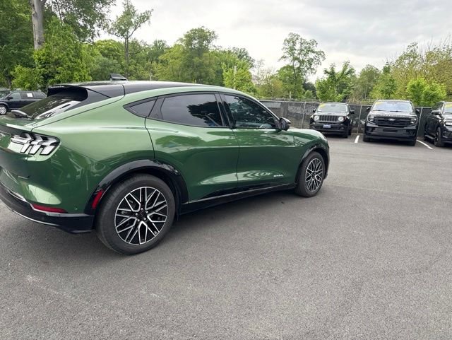 Certified 2024 Ford Mustang Mach-E Premium AWD/4WD image 8