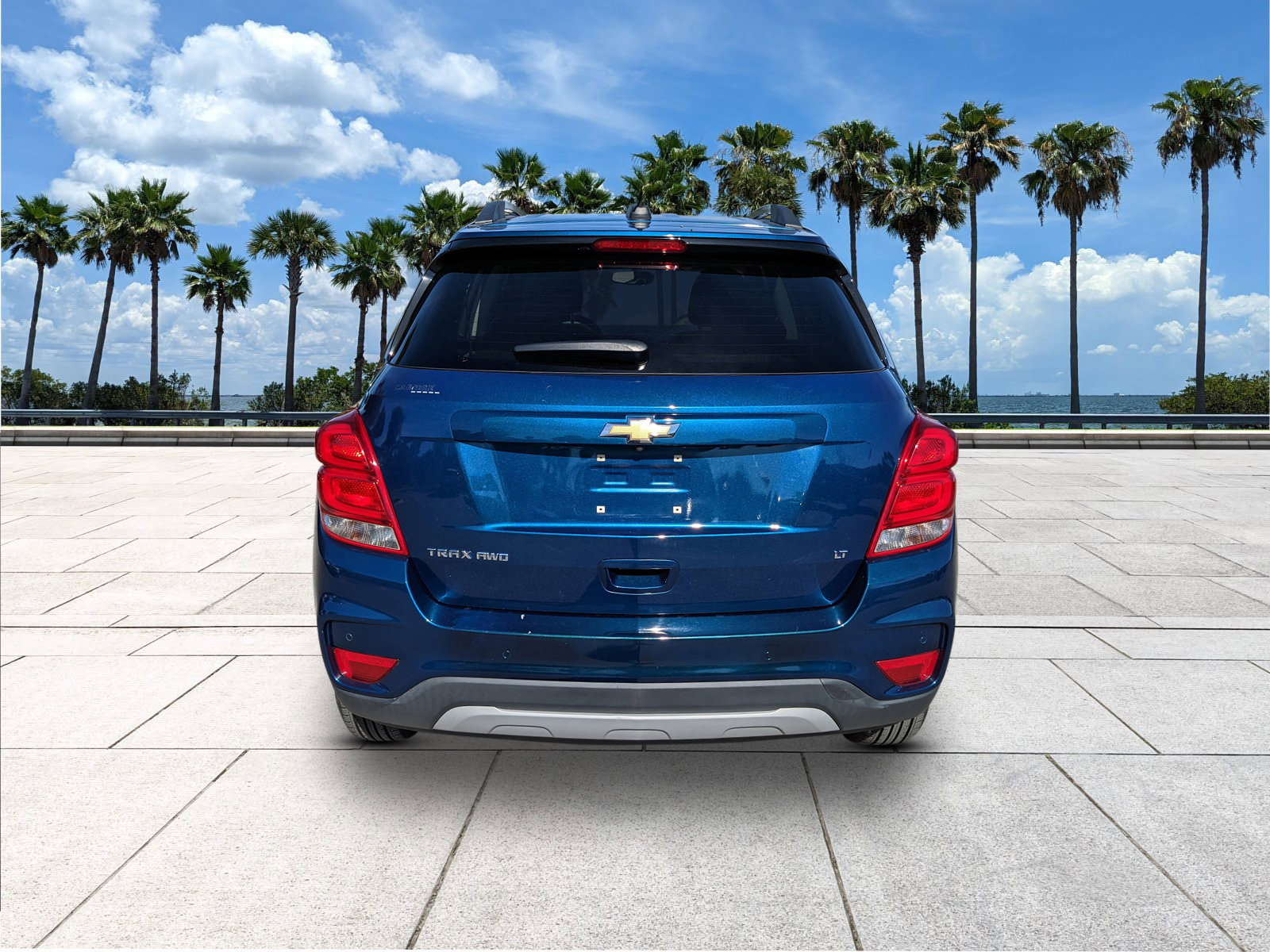 Used 2020 Chevrolet Trax LT w/ Driver Confidence Package image 7