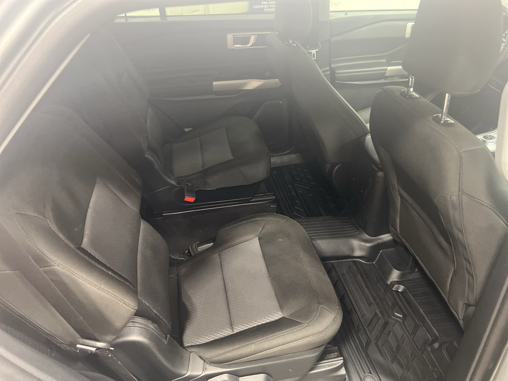 Certified 2024 Ford Explorer XLT RWD image 20