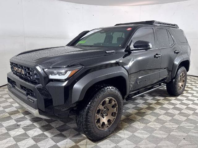 Used 2025 Toyota 4Runner Trailhunter AWD/4WD image 11