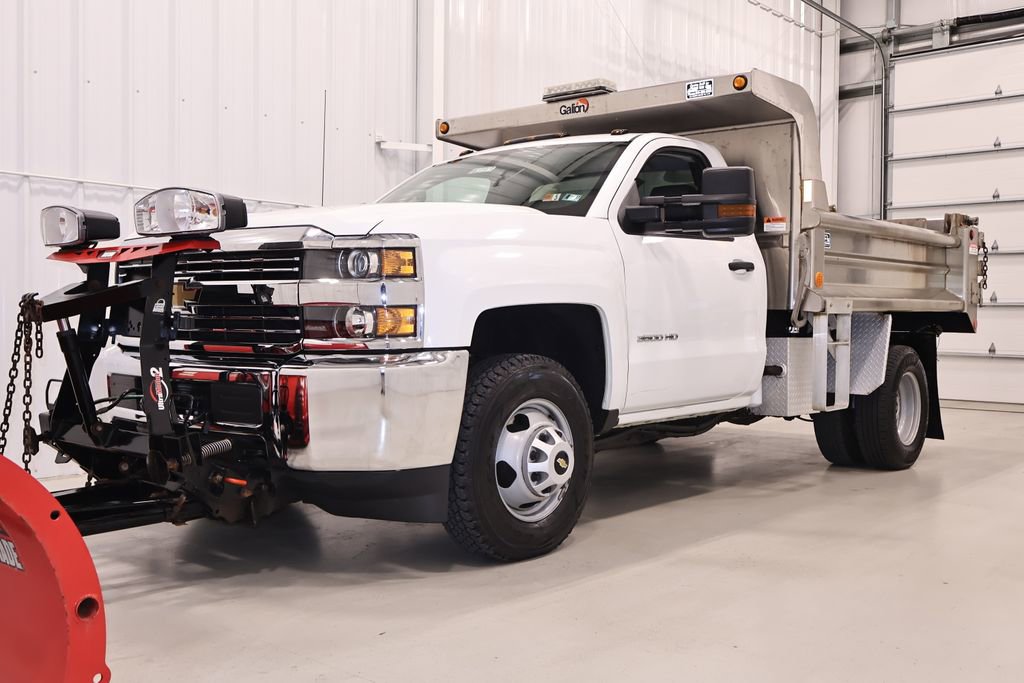 Used 2017 Chevrolet Silverado 3500 W/T w/ WT Convenience Package AWD/4WD image 8