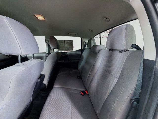 Used 2022 Toyota Tacoma SR5 w/ Technology Package RWD image 26